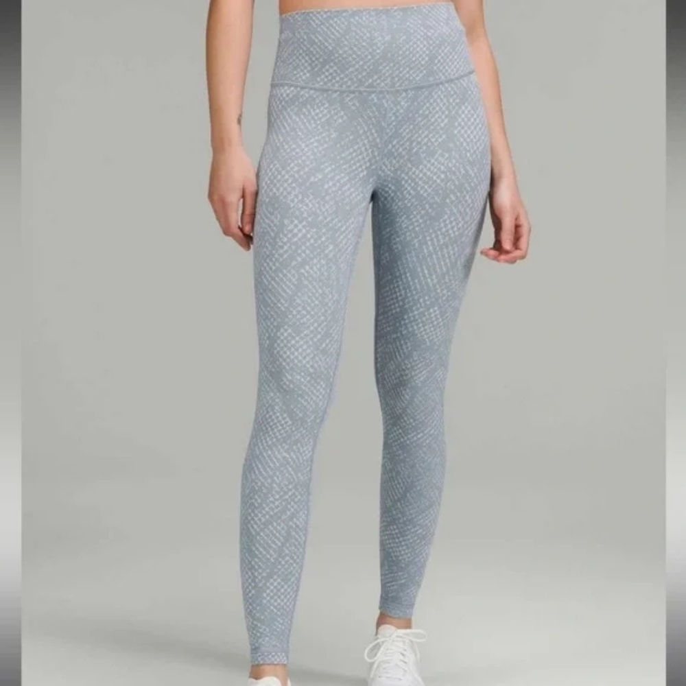 Lululemon Wunder Under HighRise Tight 28" Luxtreme Reptilia Jacquard Chambray 10